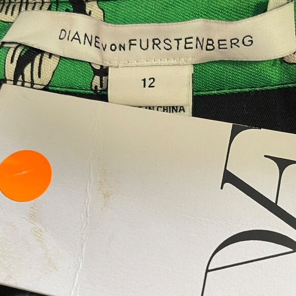 Diane Von Furstenberg $368 Floral Print Skirt Size 12 Wool/Silk NWT - Picture 4 of 4